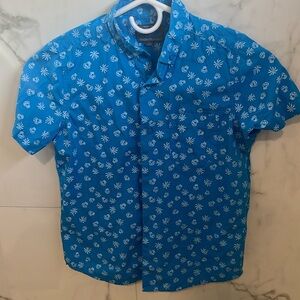 Youth blue pattern short sleeve button up shirt